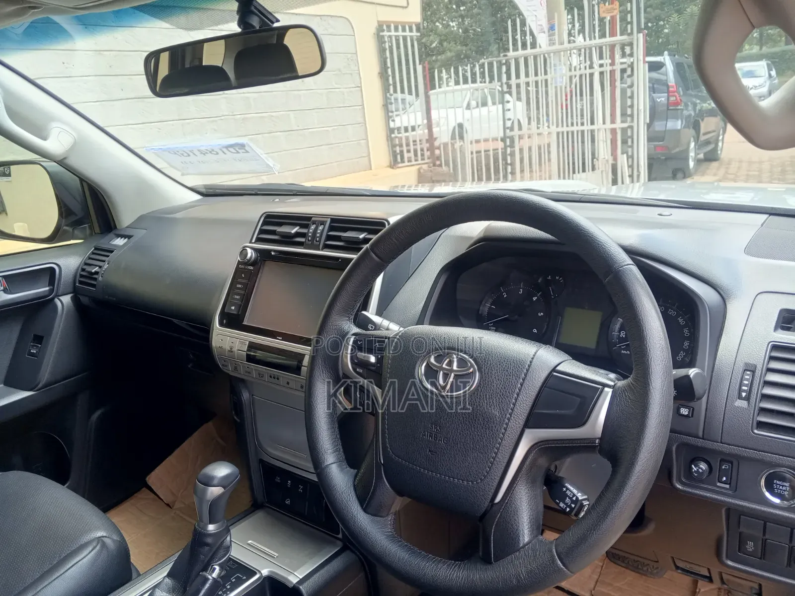 Toyota Land Cruiser 2018 Silver
