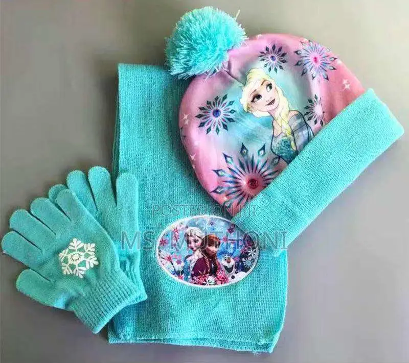 Kids Frozen Themed Beanie Scarf And Gloves Set