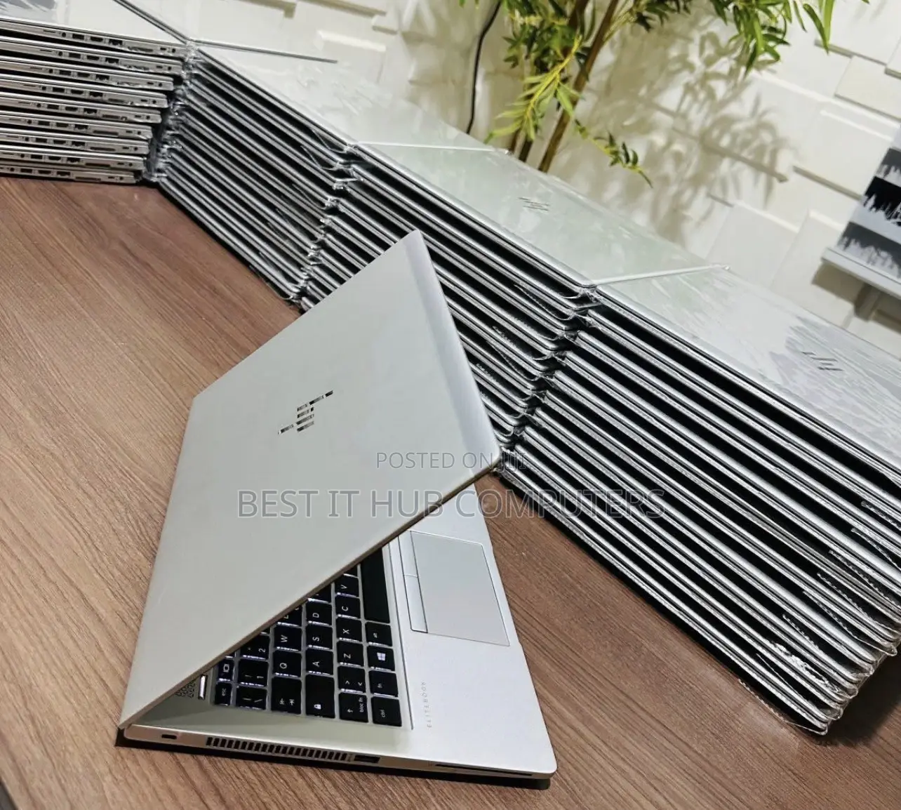 Laptop HP EliteBook 735 G6 8GB AMD Ryzen 5 SSD 256GB