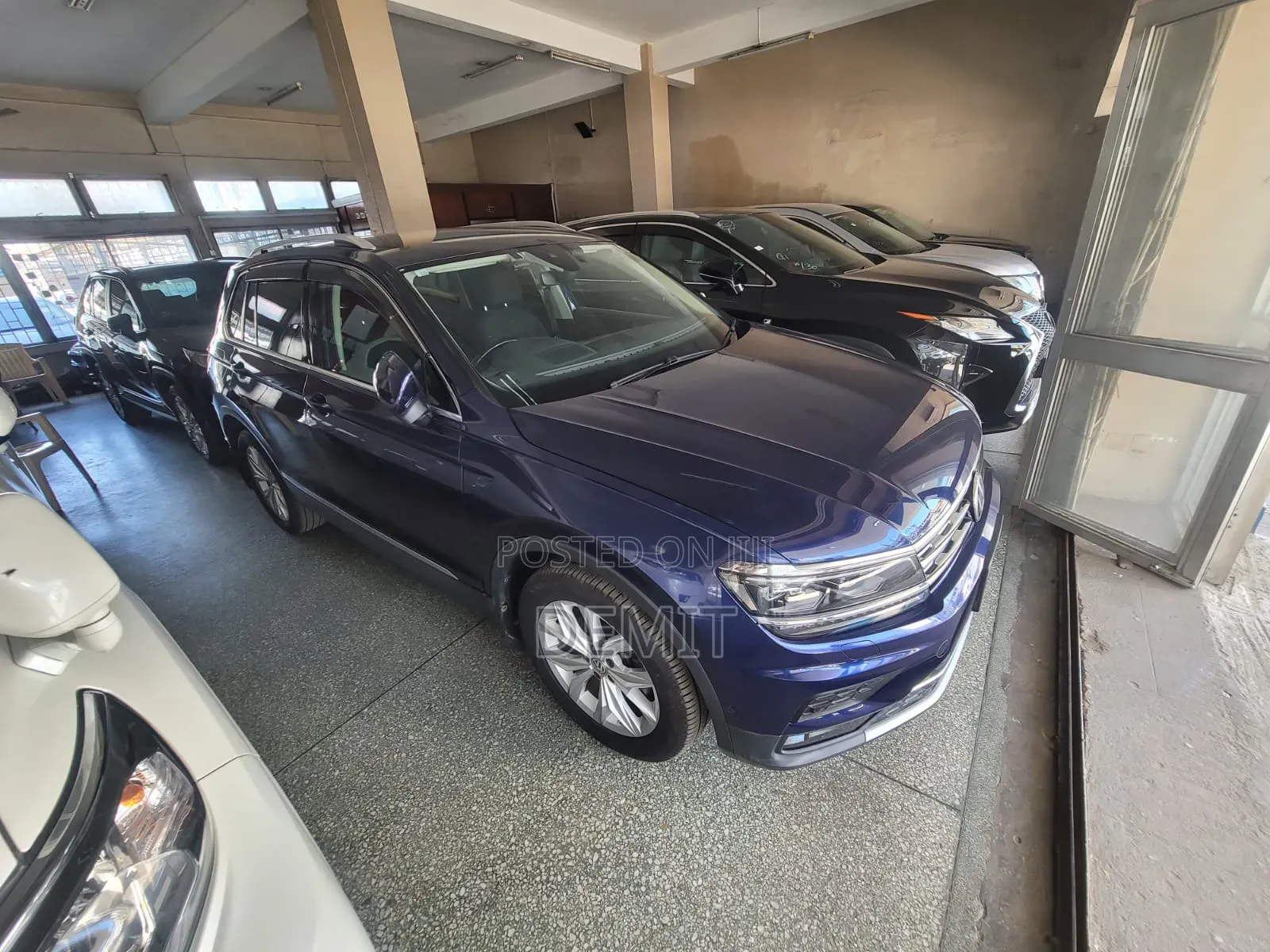 Volkswagen Tiguan 2019 Blue