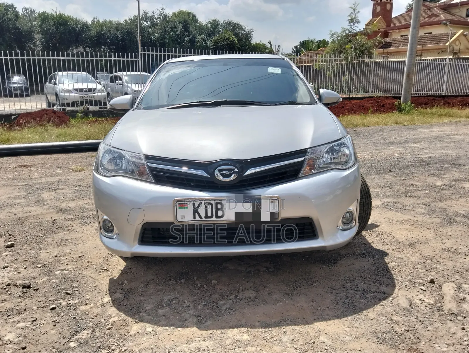 Toyota Axio 2015 Silver