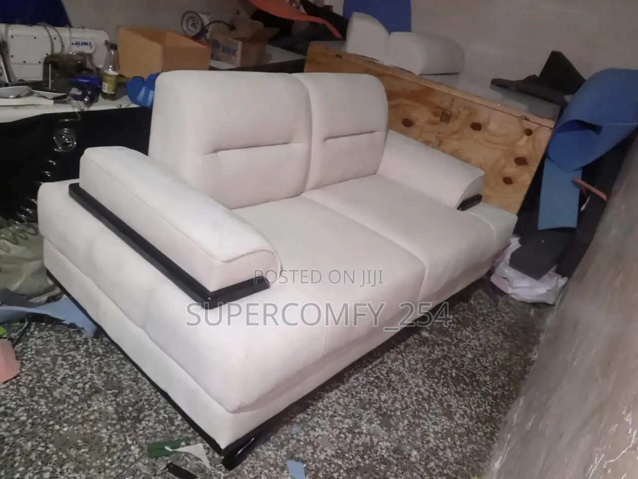 Executive Mahogany Detailed Monster Sofa