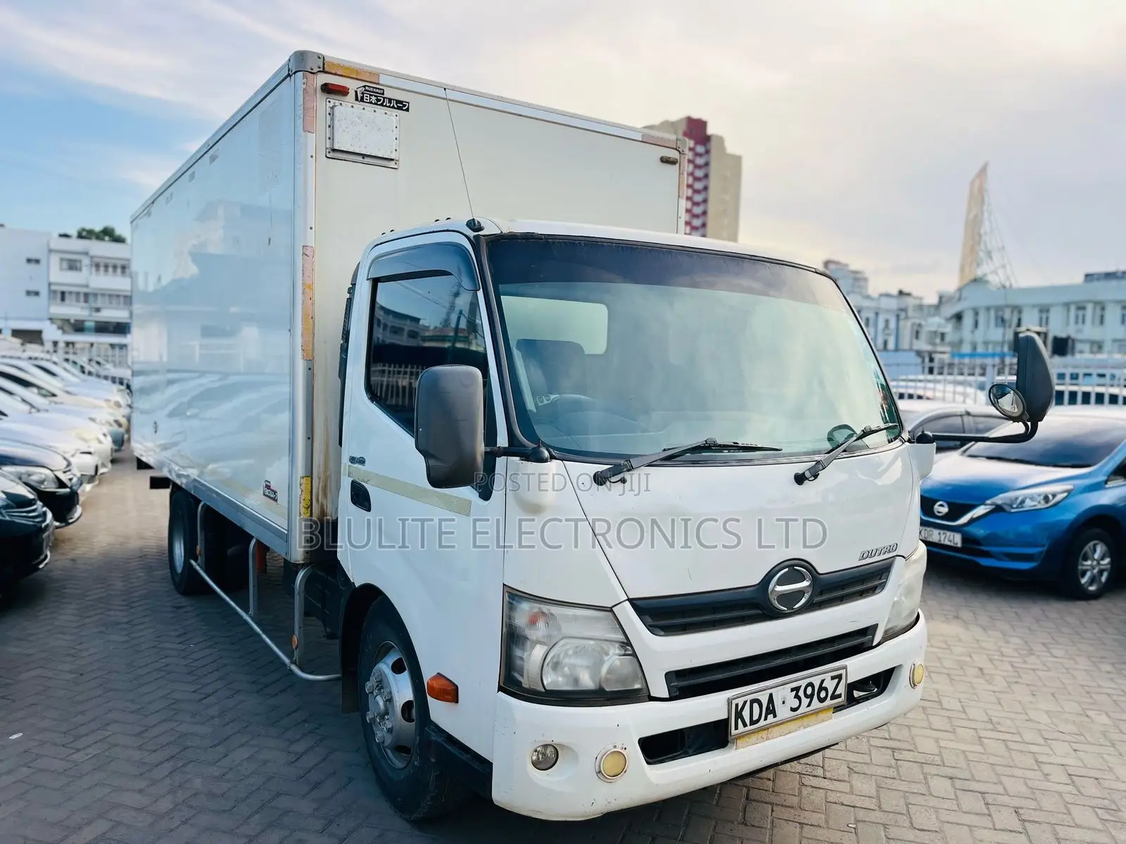 Hino Dutro