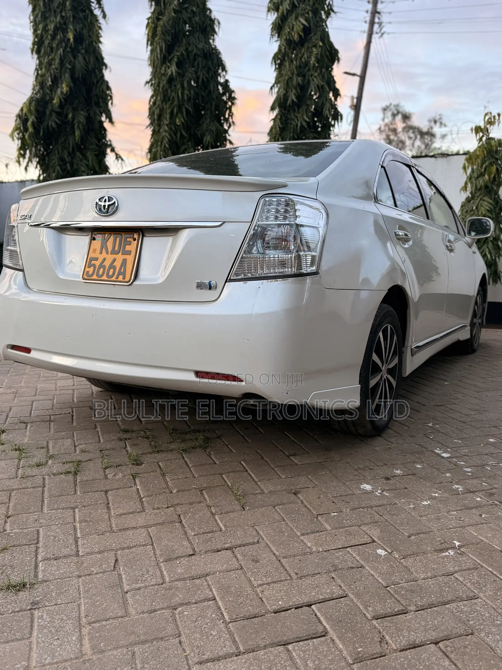 Toyota Sai 2.4 Hybrid FWD 2014 White