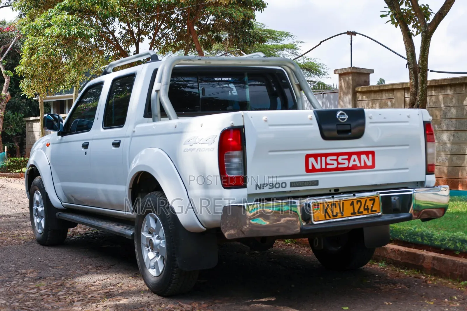 Nissan NP300 2018 White