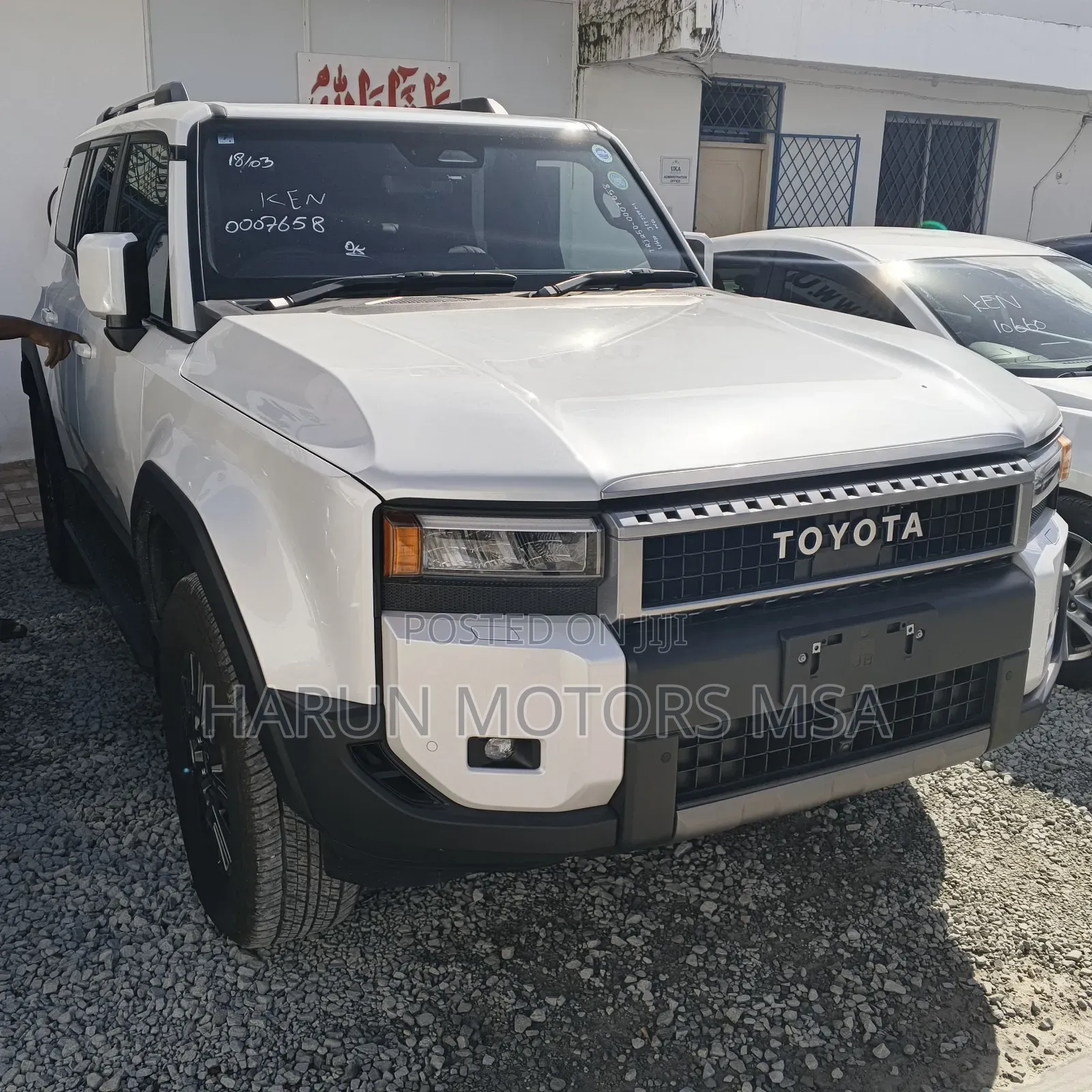 Toyota Land Cruiser Prado 2024 White