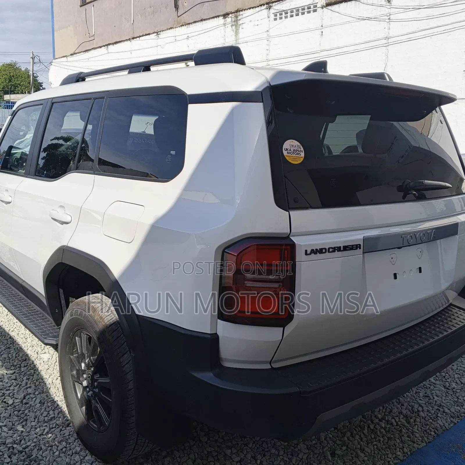 Toyota Land Cruiser Prado 2024 White