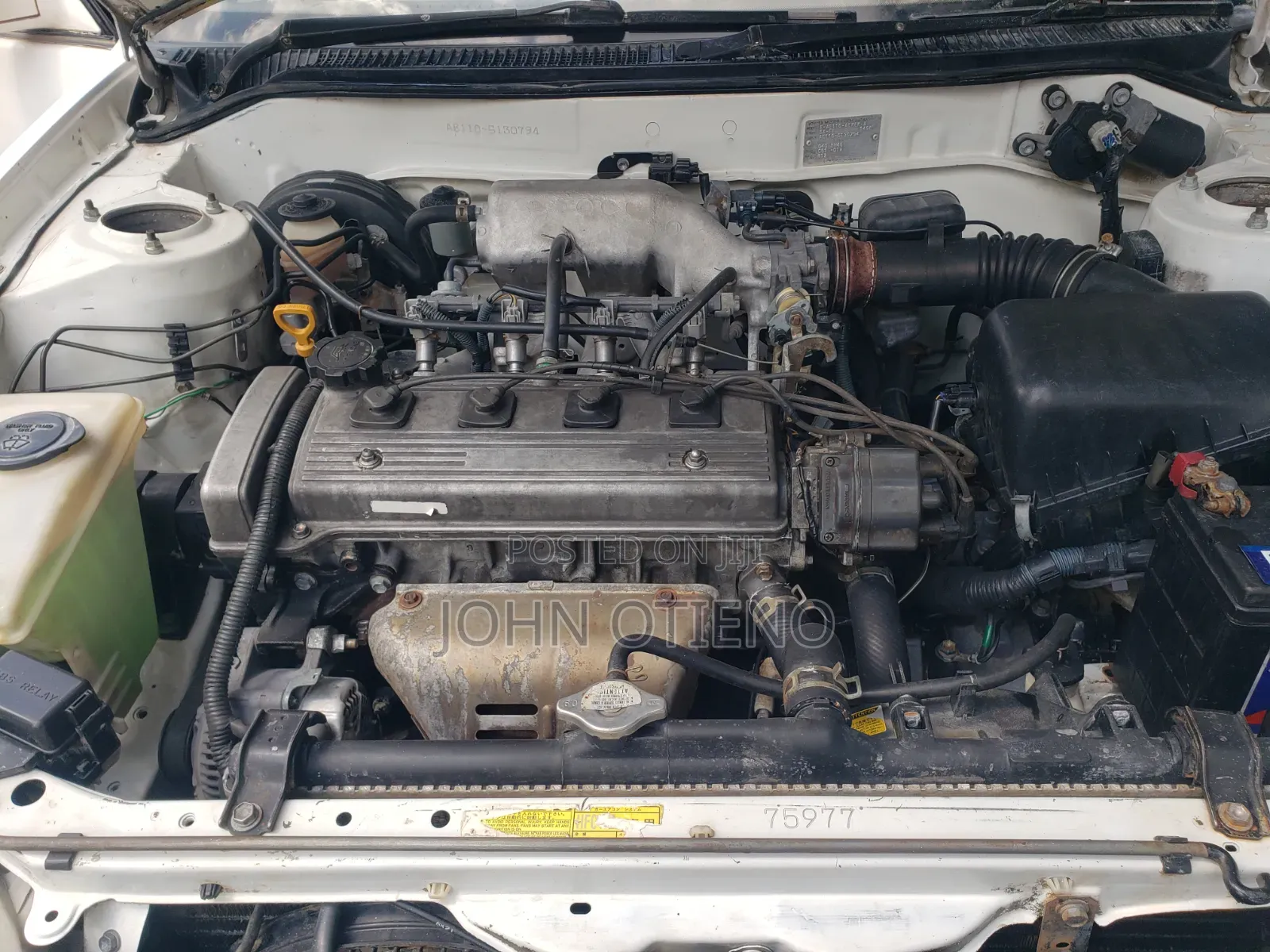 Toyota Corolla 2001 White