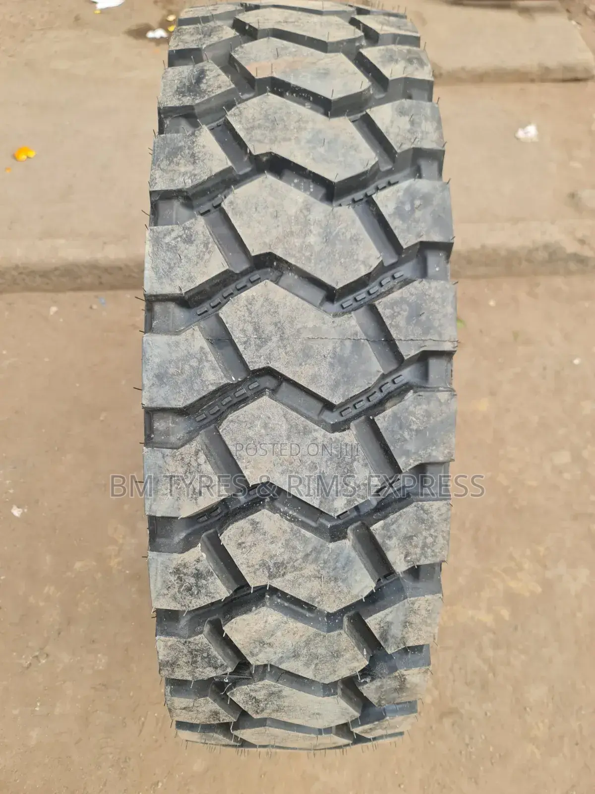 315 /80 R22.5 Winda Tires(Diff)