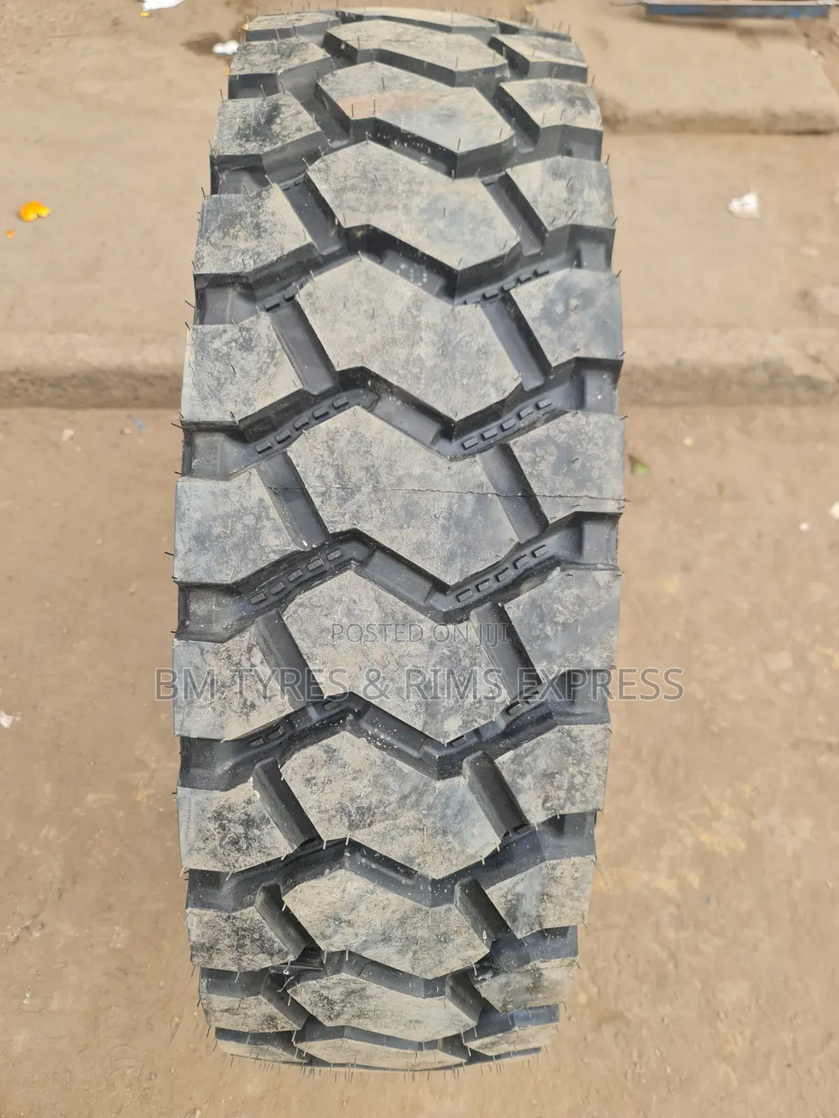315 /80 R22.5 Winda Tires(Diff)