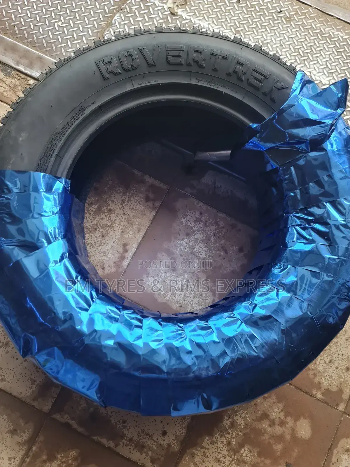 265 /65 R17 Atlander Tires (All Terrein) Rovertrek.