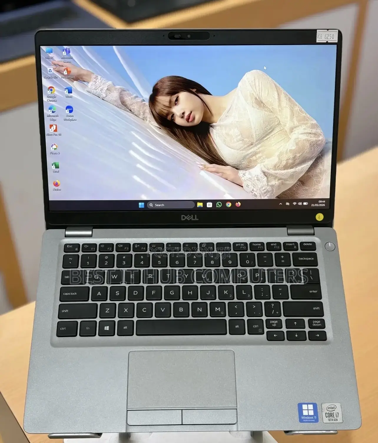 Laptop Dell Latitude 7310 16GB Intel Core i7 SSD 256GB