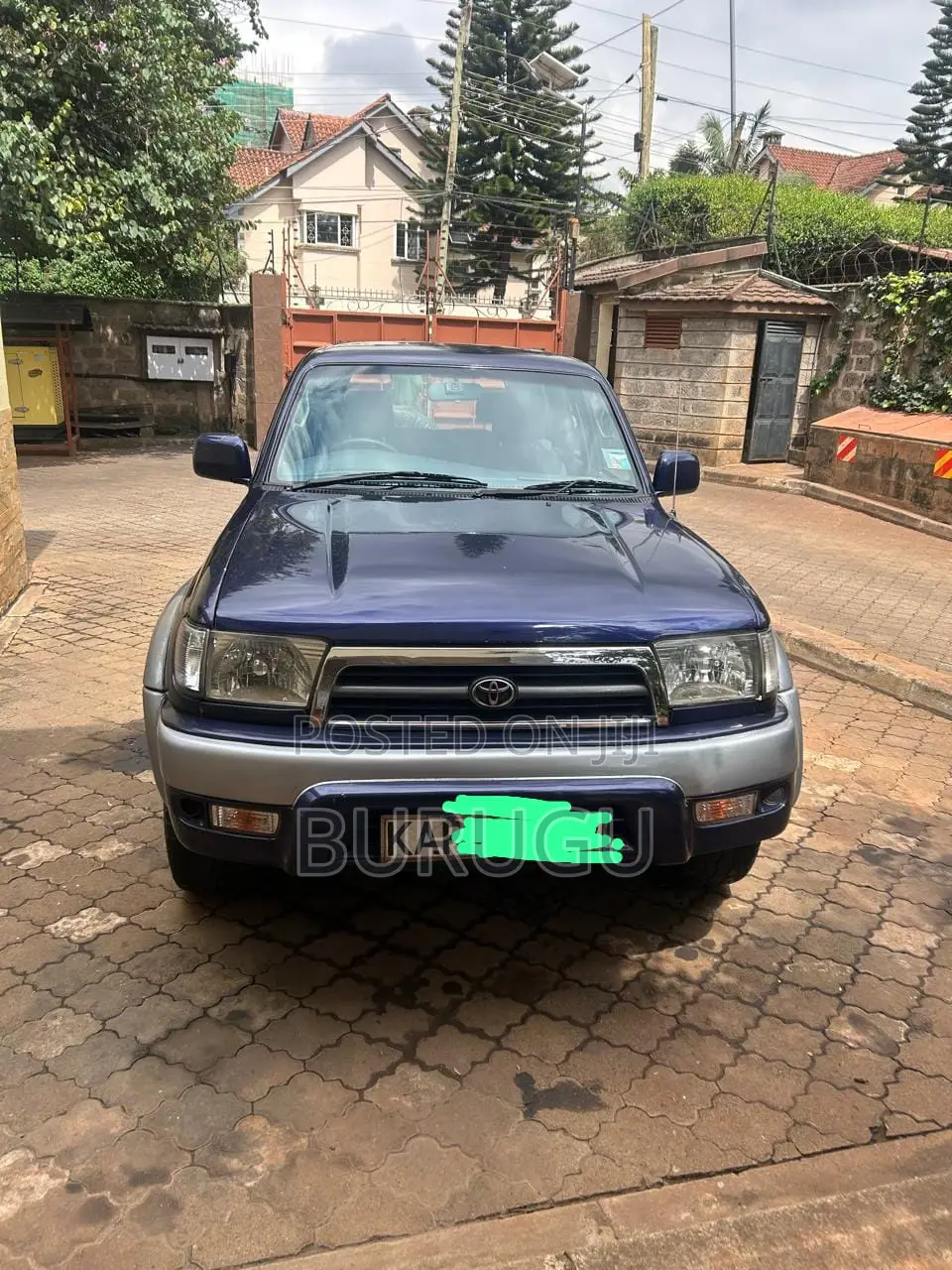 Toyota Hilux Surf 1996 Blue