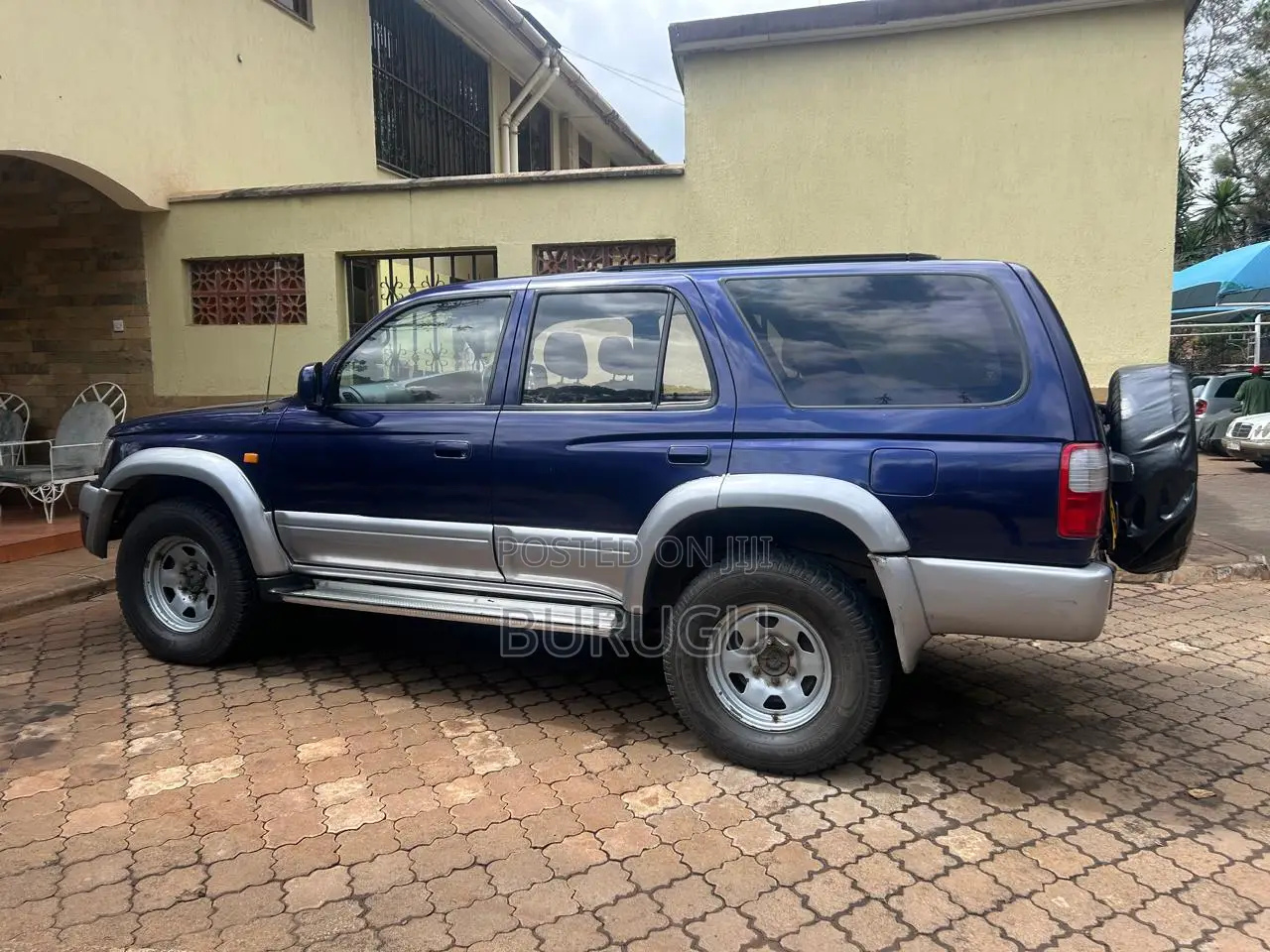 Toyota Hilux Surf 1996 Blue