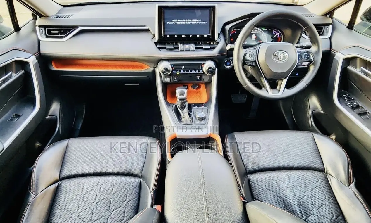Toyota RAV4 XLE Premium FWD 2019 Green