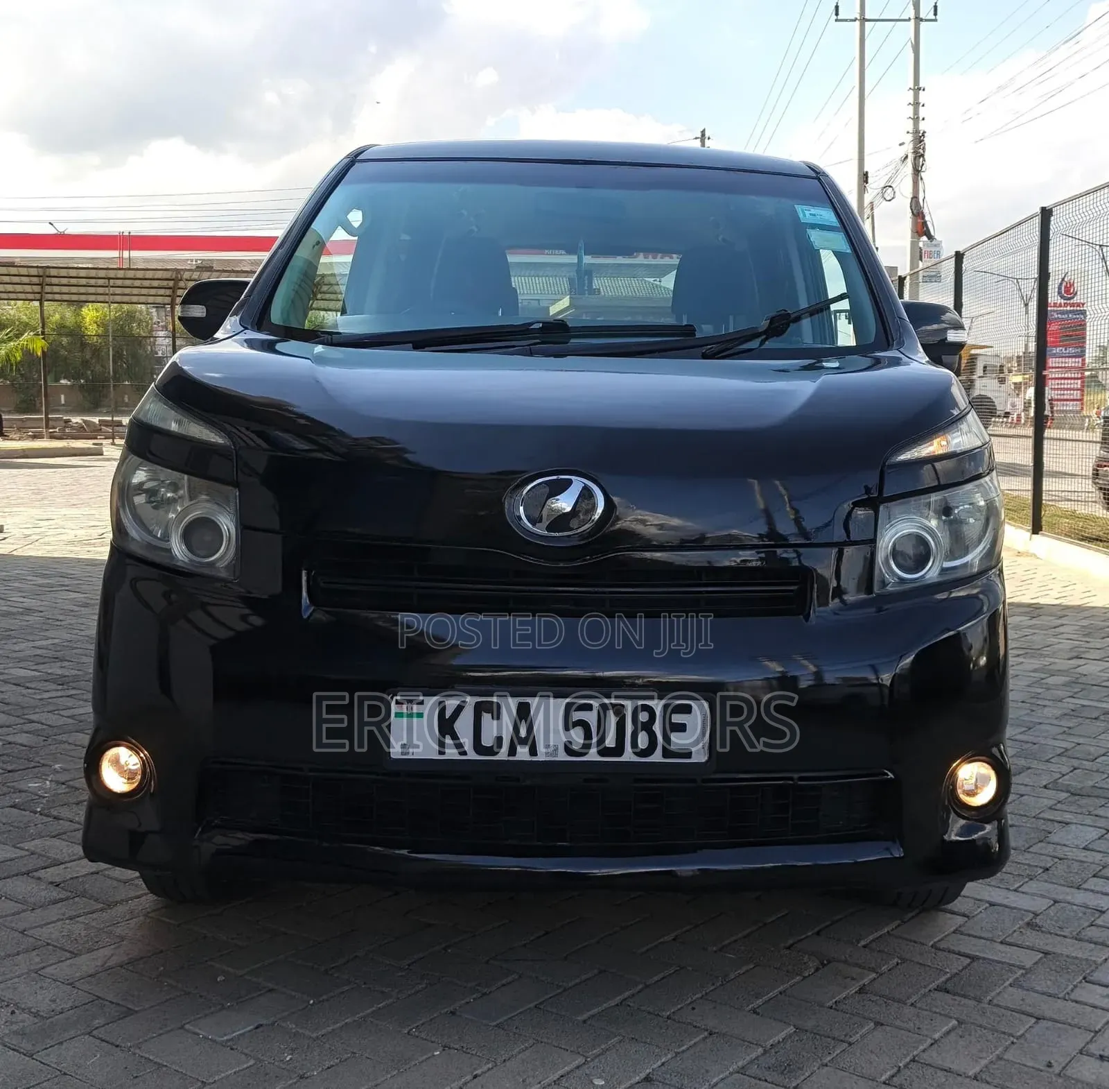 Toyota Voxy 2008 Blue