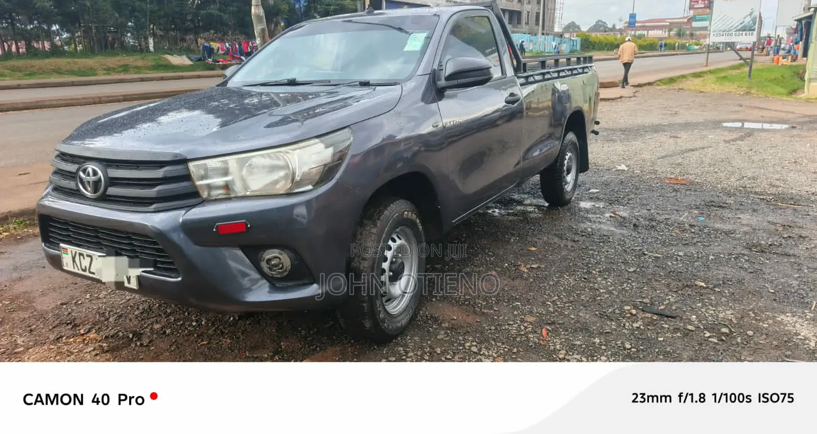Toyota Hilux 2020 Gray