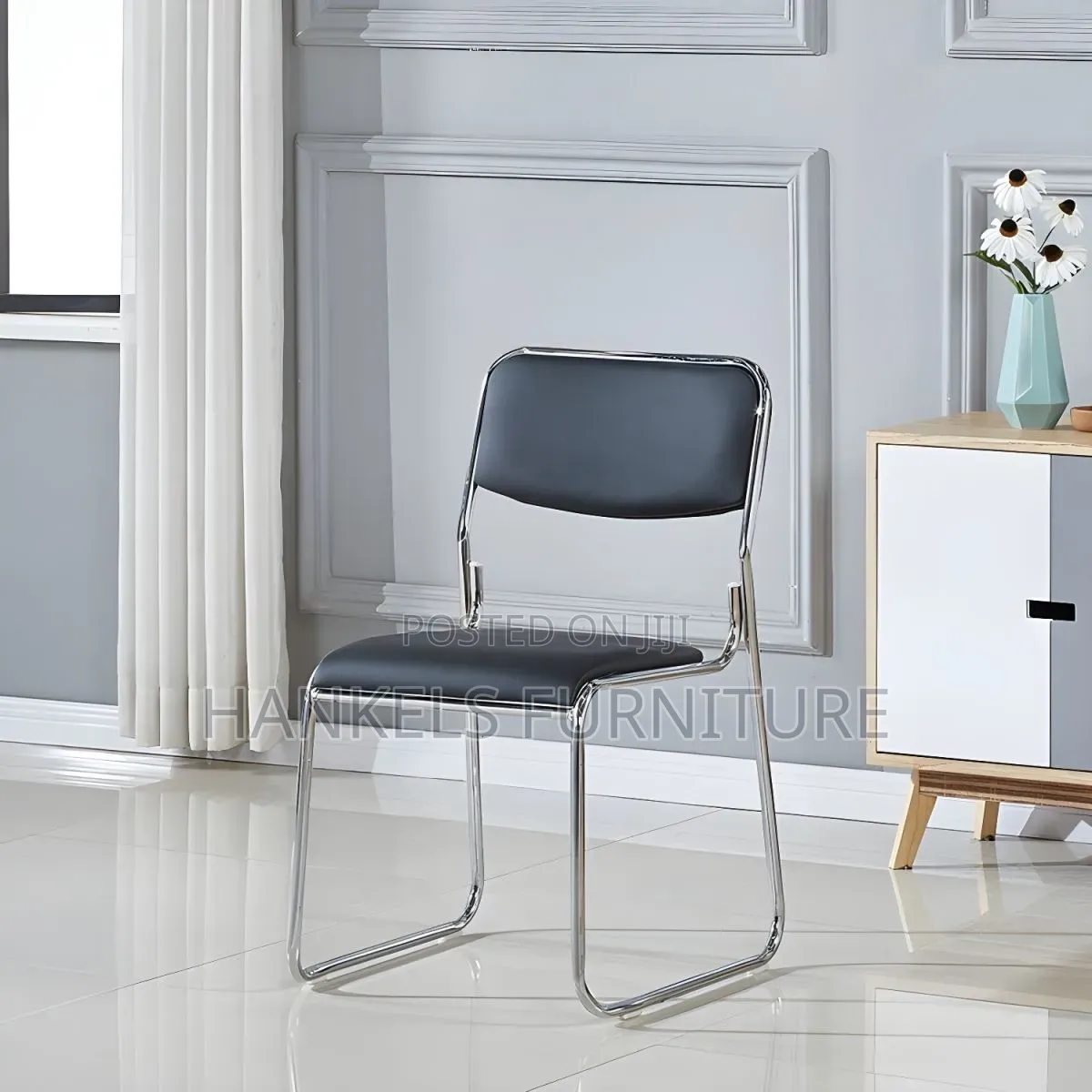 Chrome Office Guest Chair – Stylish Seating for Visitors