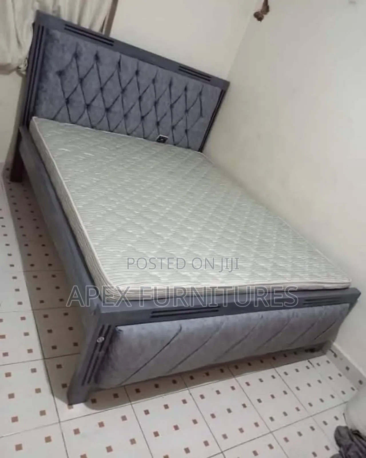 Grey 5*6 Bed With Mattress