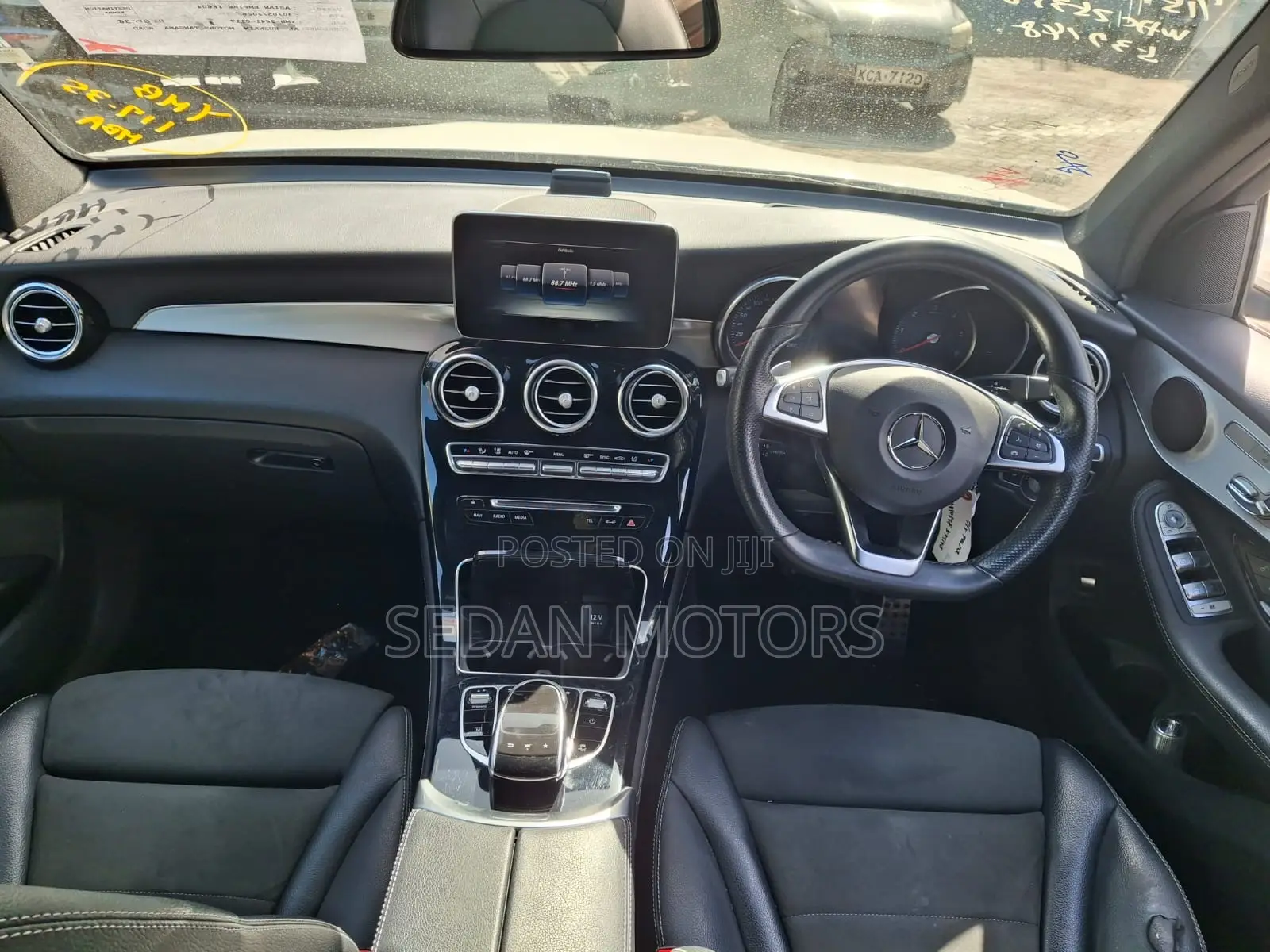 Mercedes-Benz GLC-Class 2019 Off white
