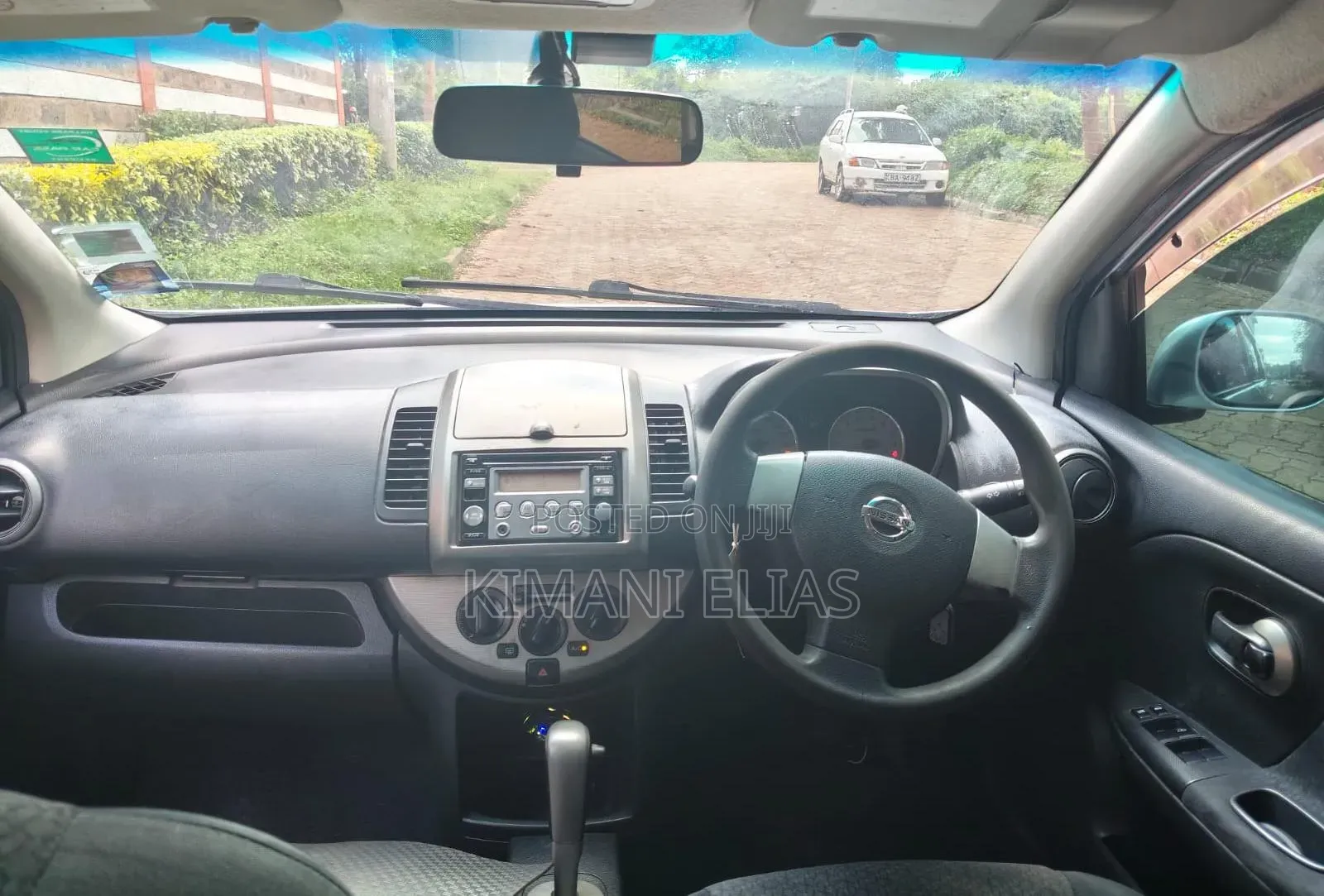 Nissan Note 2012 Silver