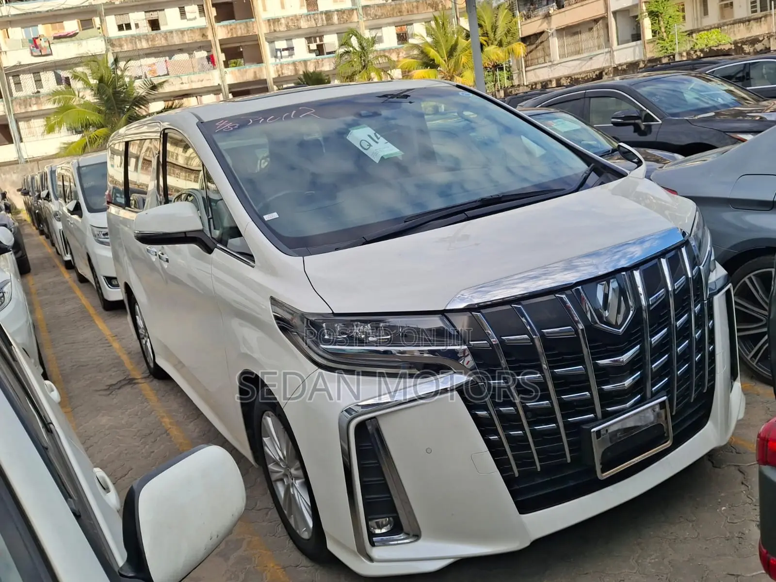 Toyota Alphard 2019 Ivory
