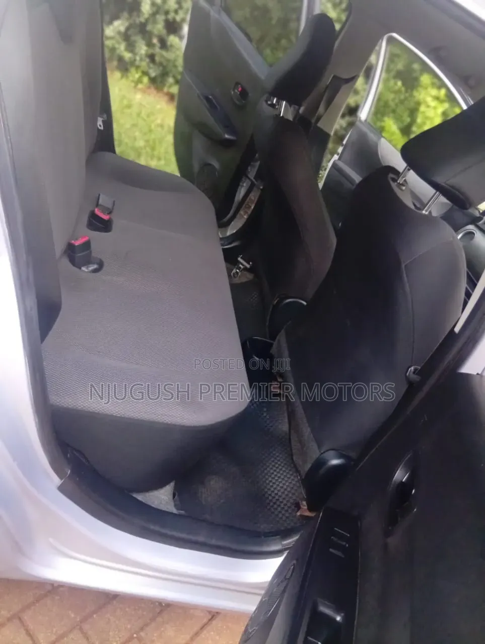 Toyota Vitz 2014 Purple