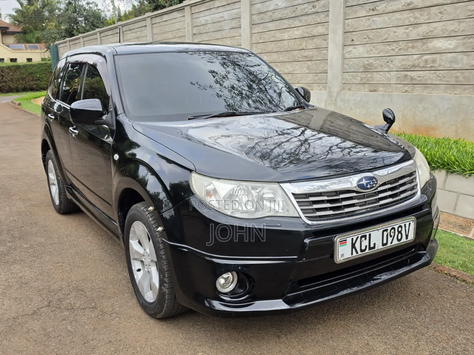 Subaru Forester 2010 Black