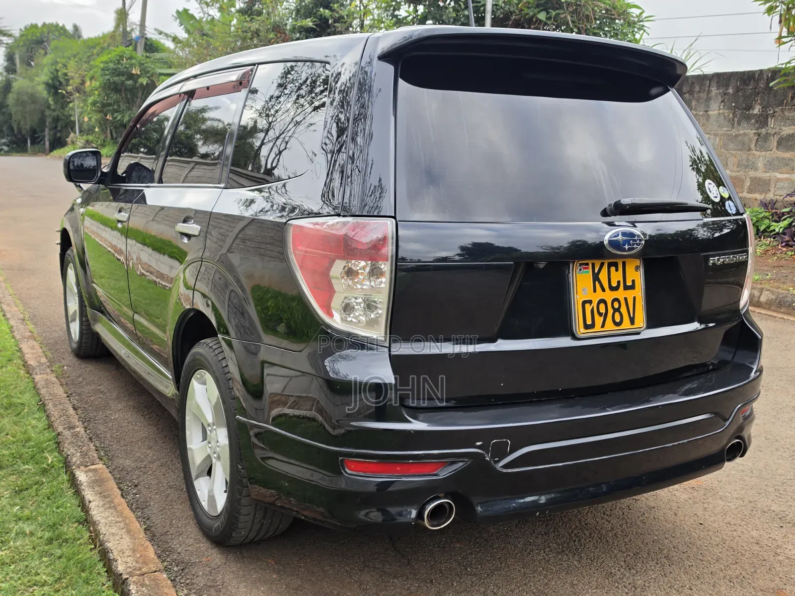 Subaru Forester 2010 Black