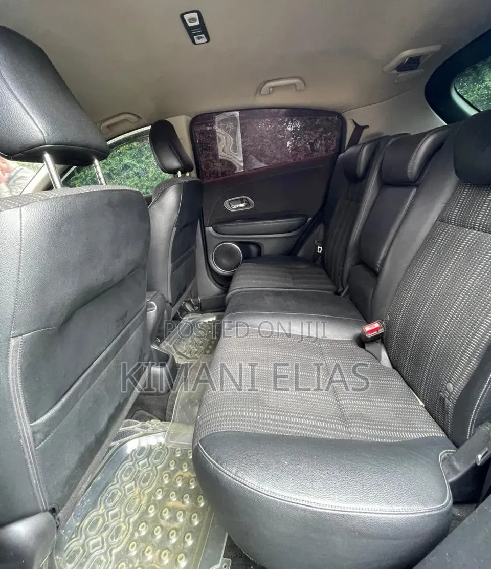 Honda Vezel 2016 Black