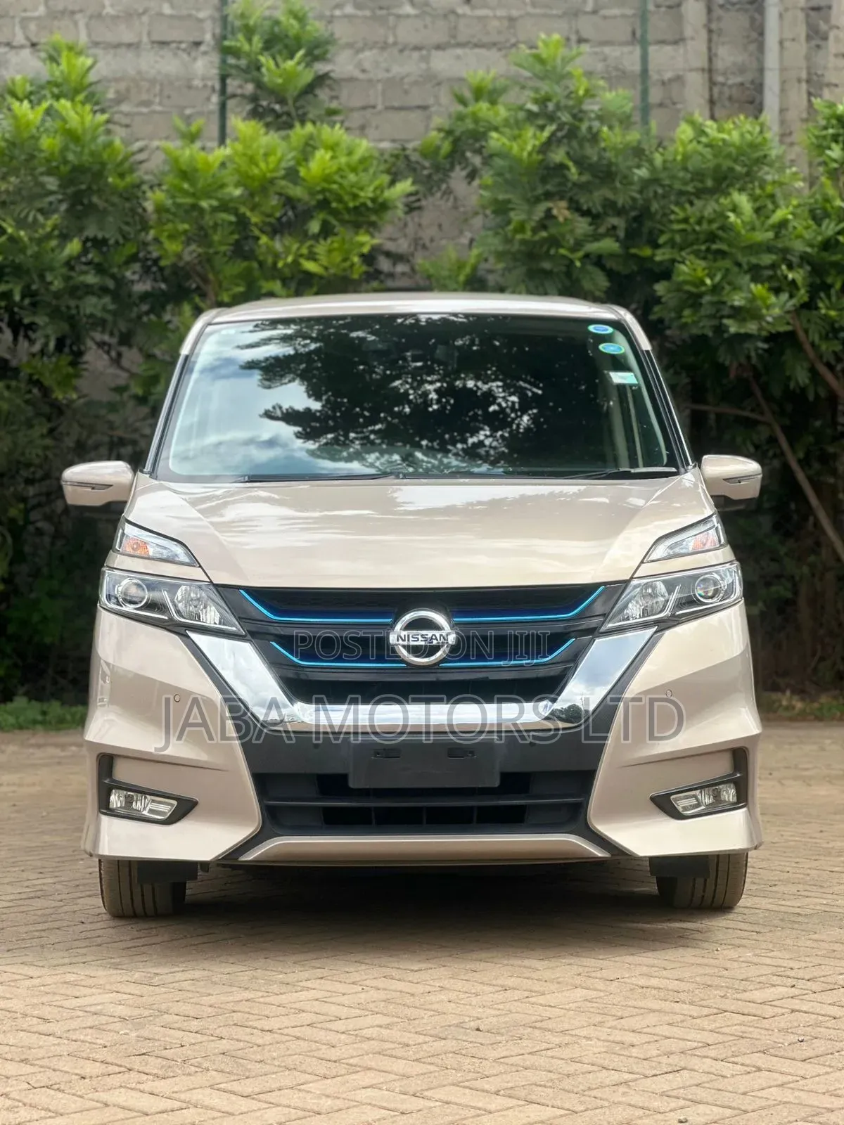 Nissan Serena 2019 Gray