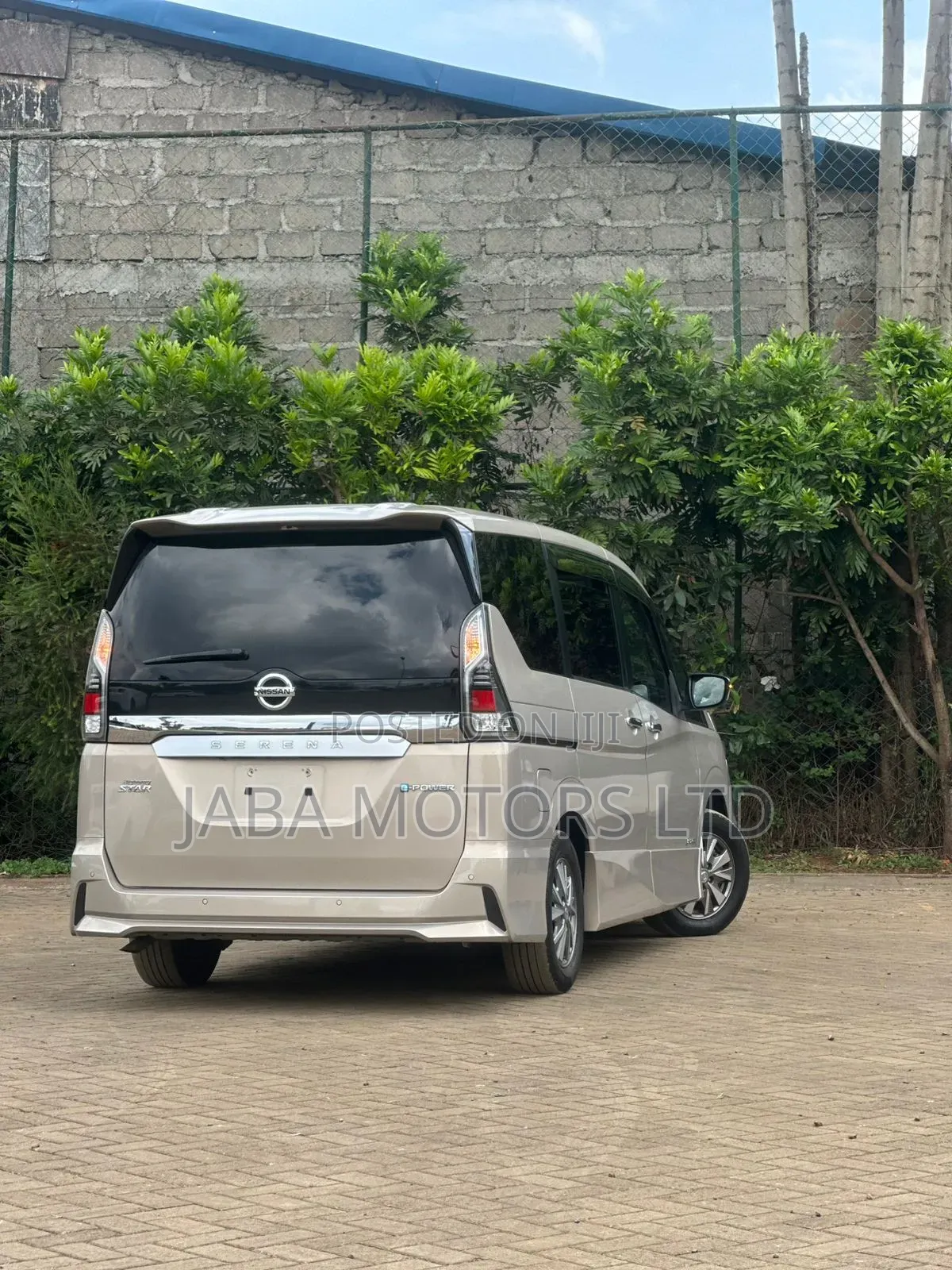 Nissan Serena 2019 Gray
