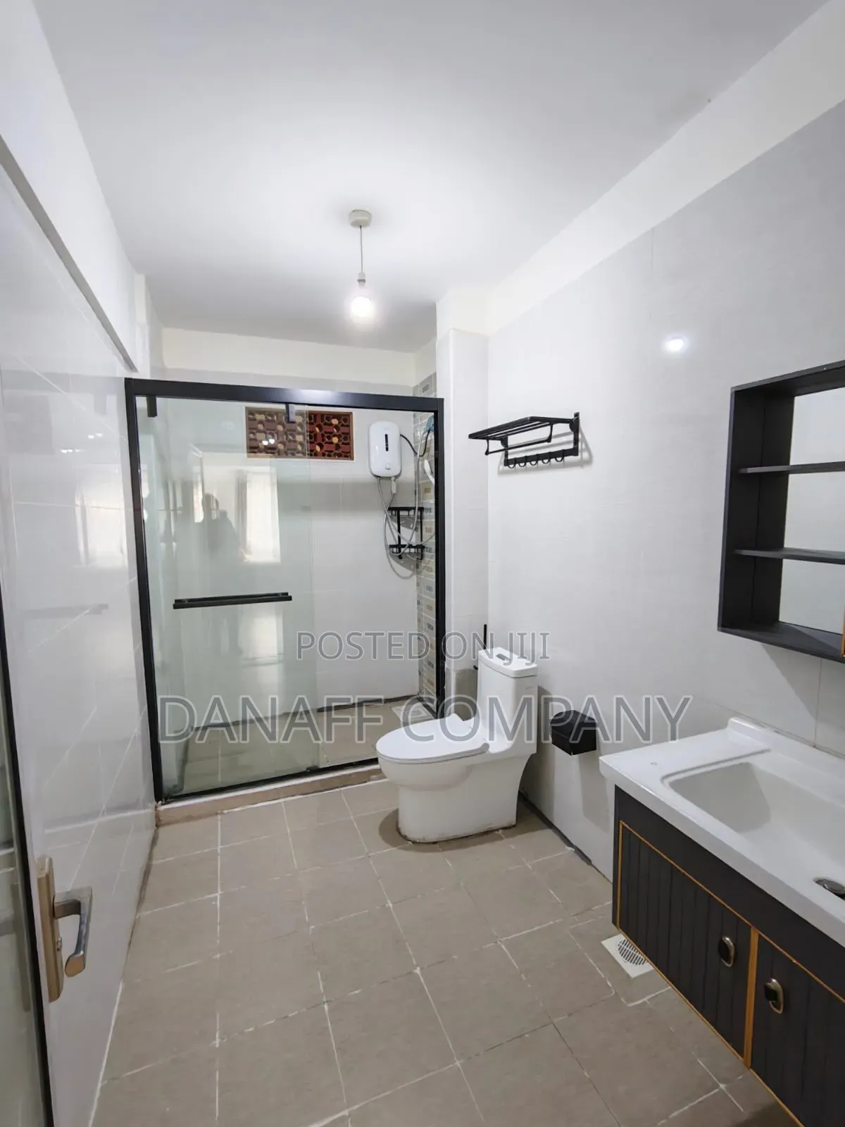 3bdrm Apartment in Danaff Tower Kileleshwa for rent