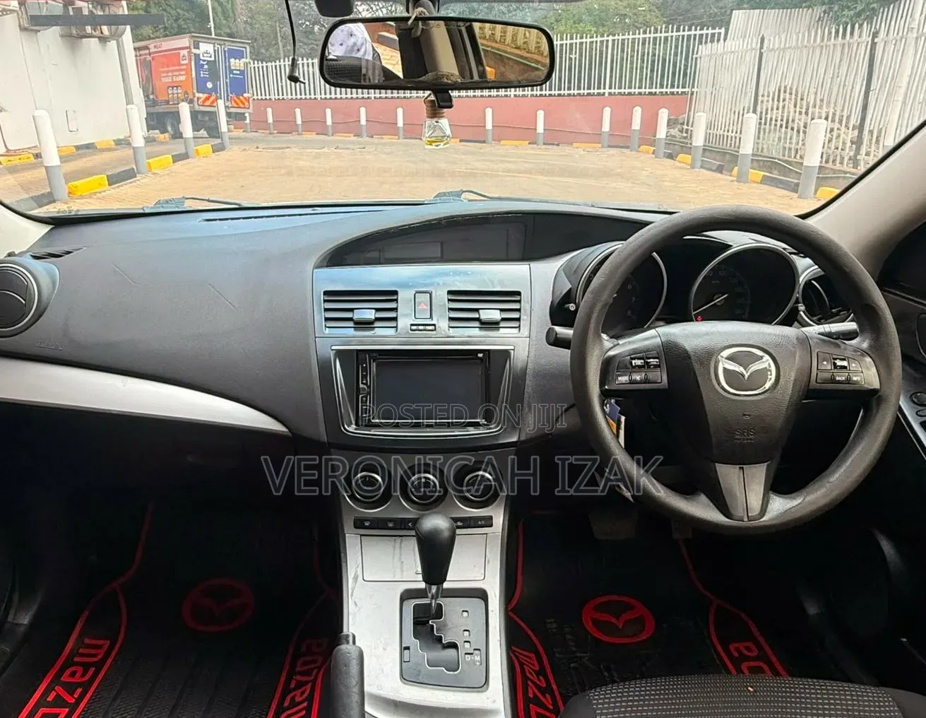 Mazda Axela 2011 Silver