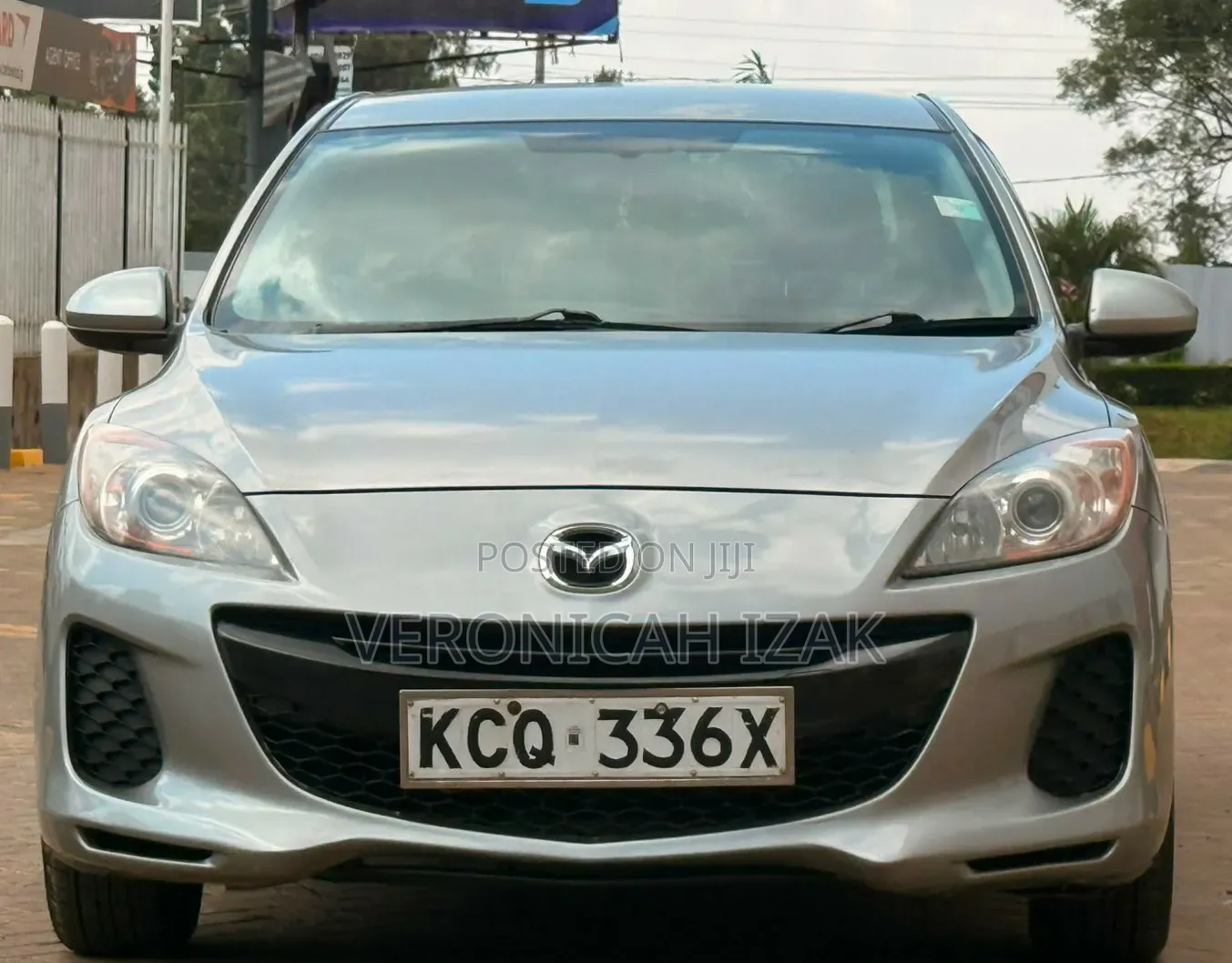Mazda Axela 2011 Silver