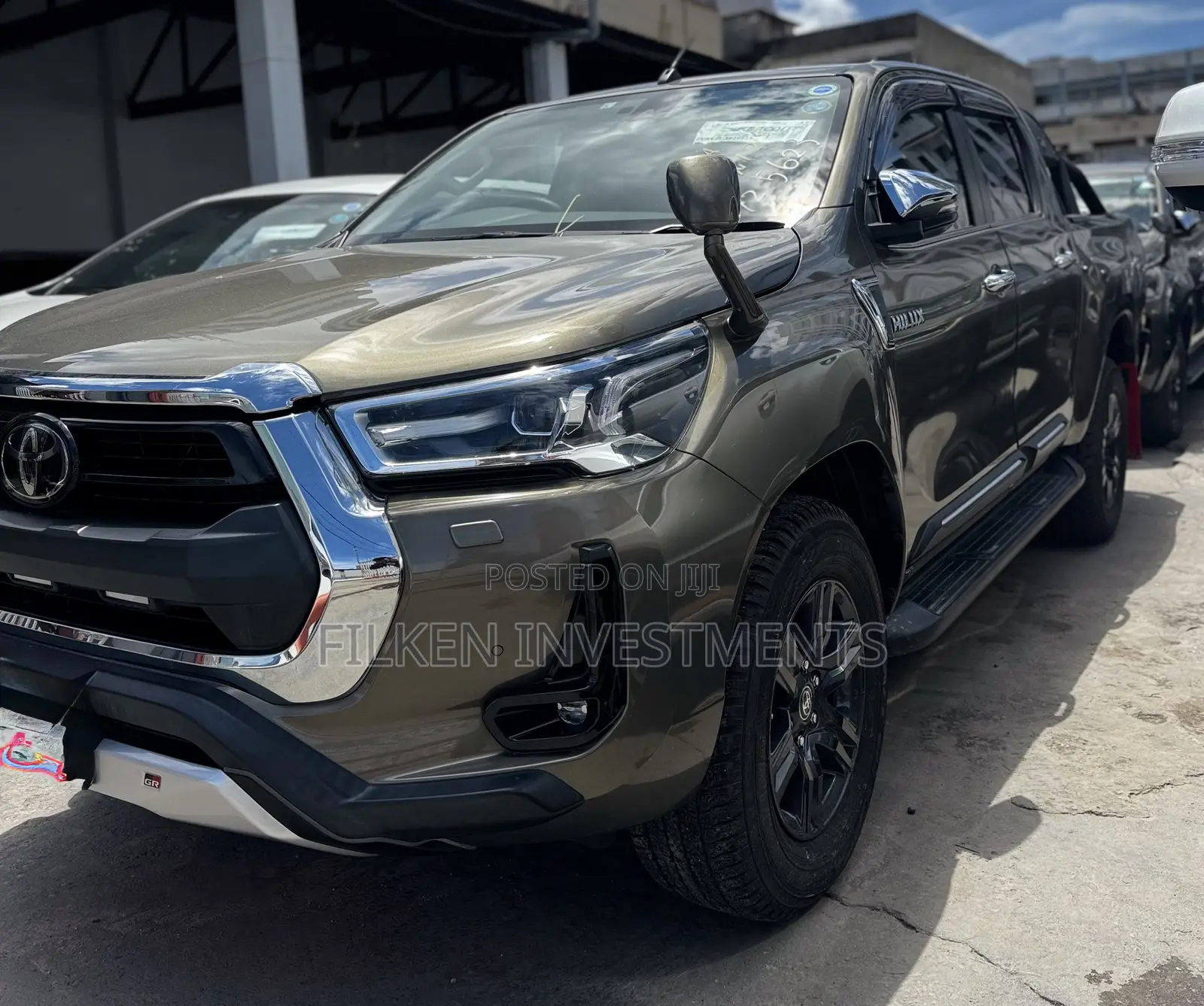 Toyota Hilux Revo Double Cab Deisel 2.8 AWD 2021 Ivory