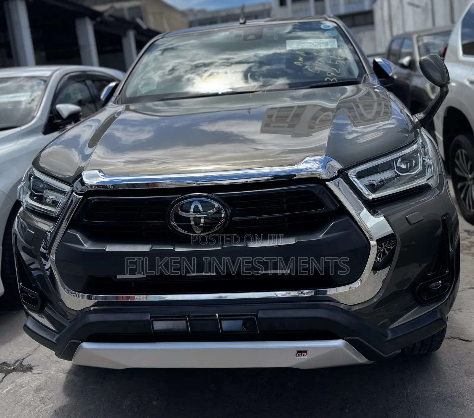 Toyota Hilux Revo Double Cab Deisel 2.8 AWD 2021 Ivory