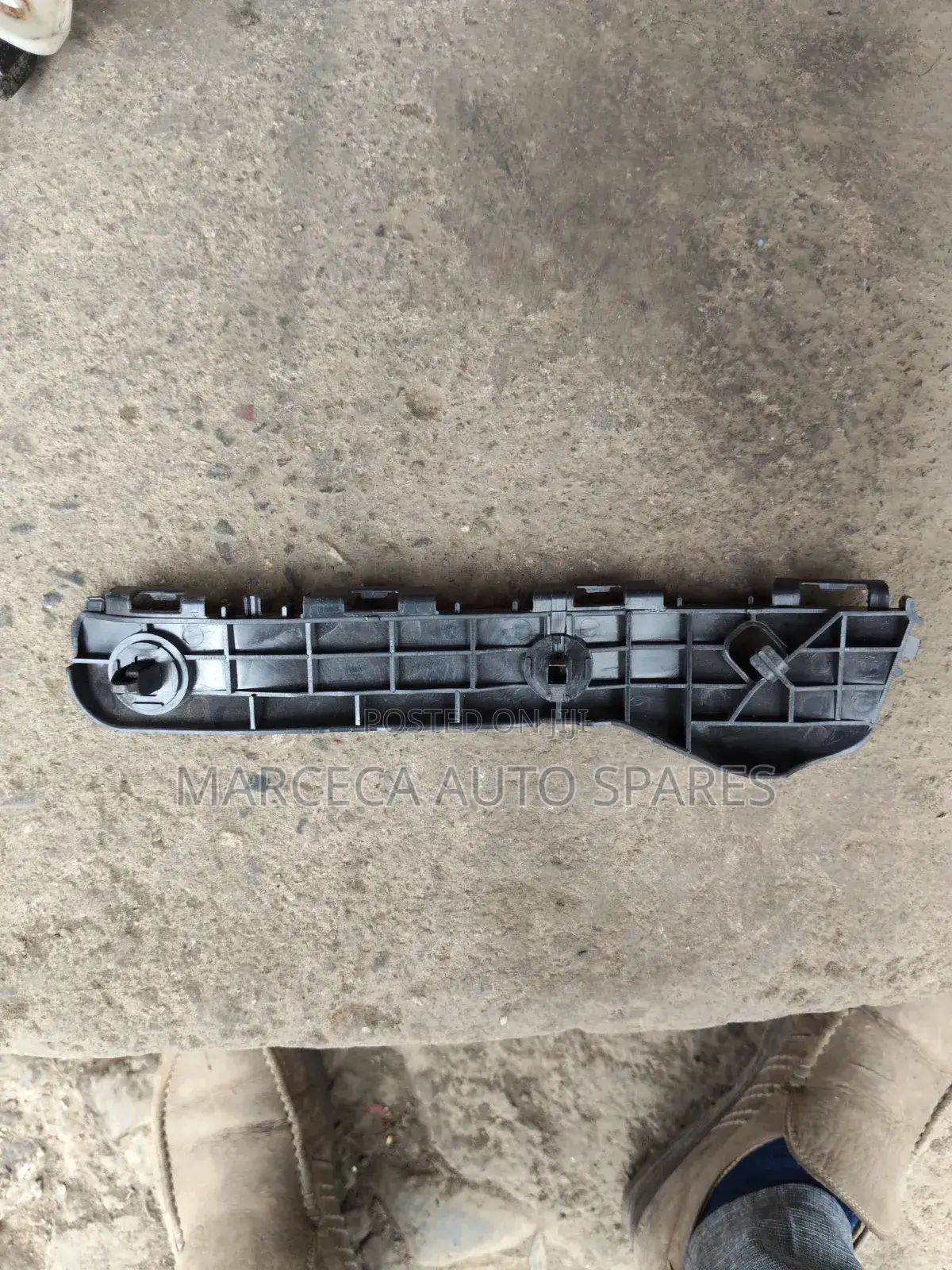 Toyota Aqua Rear Bumper Slide