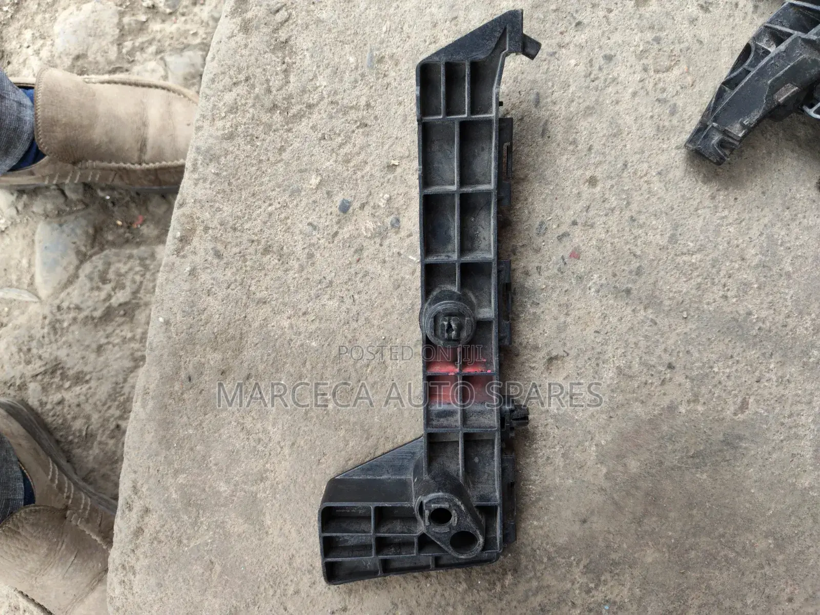 Suzuki Solio Rear Bumper Slide