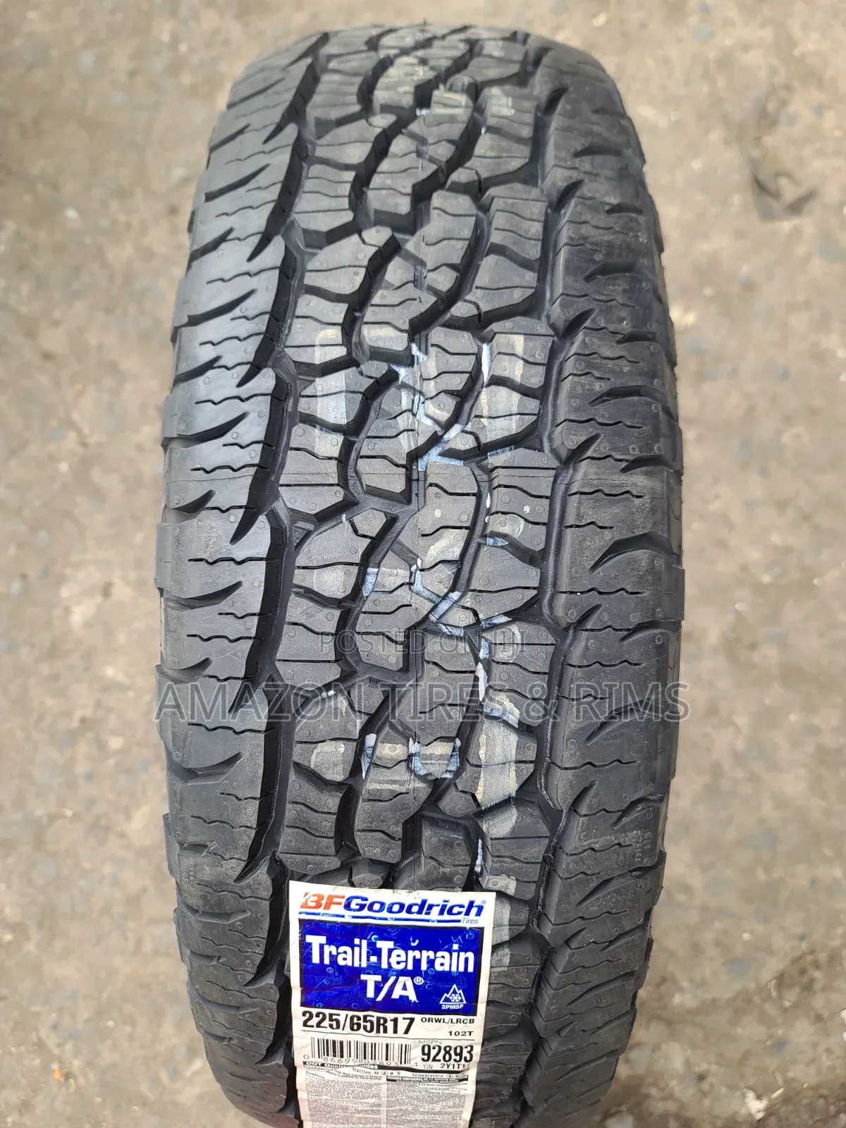 225/65 R17 Bf Goodrich Tyres a/T Trail-Terrain Made in U.S.A