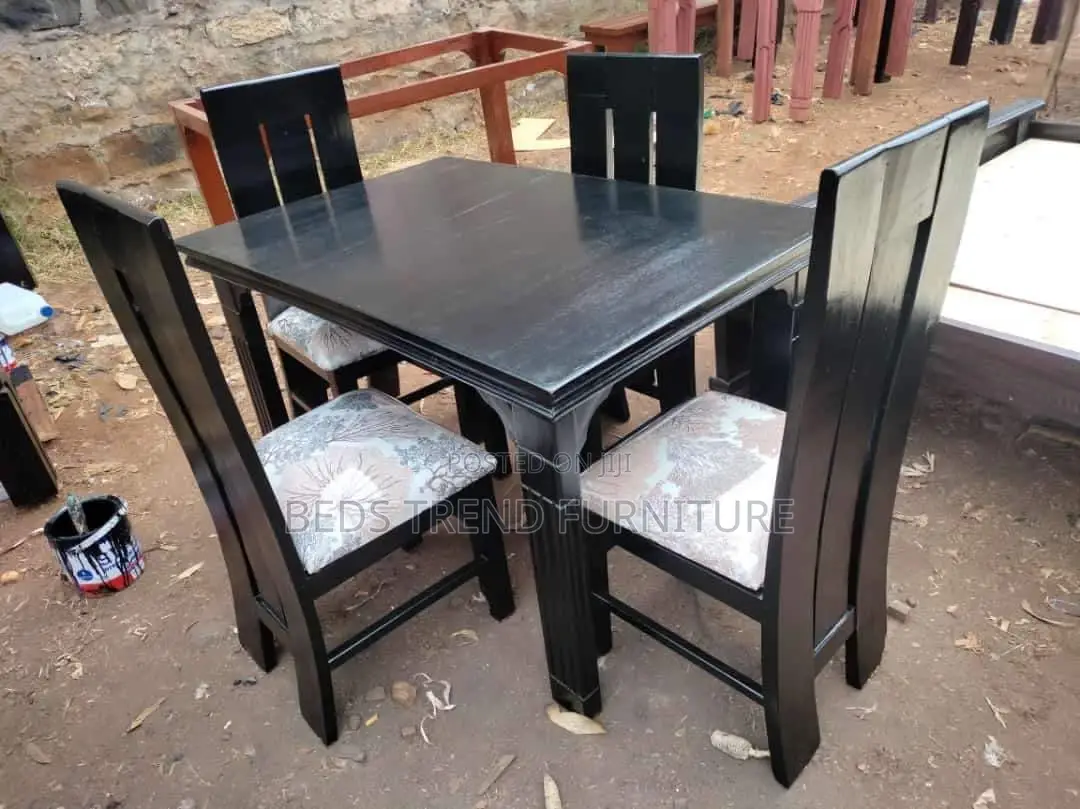 4-Seater Dining Set Black Table With Floral Cushioned Chairs
