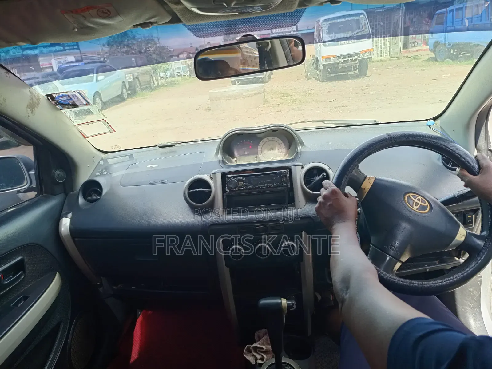 Toyota IST 2007 Silver