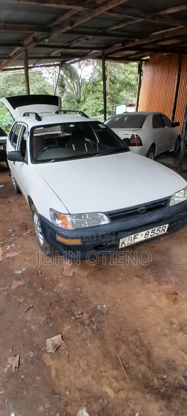 Toyota Corona Premio 2000 White