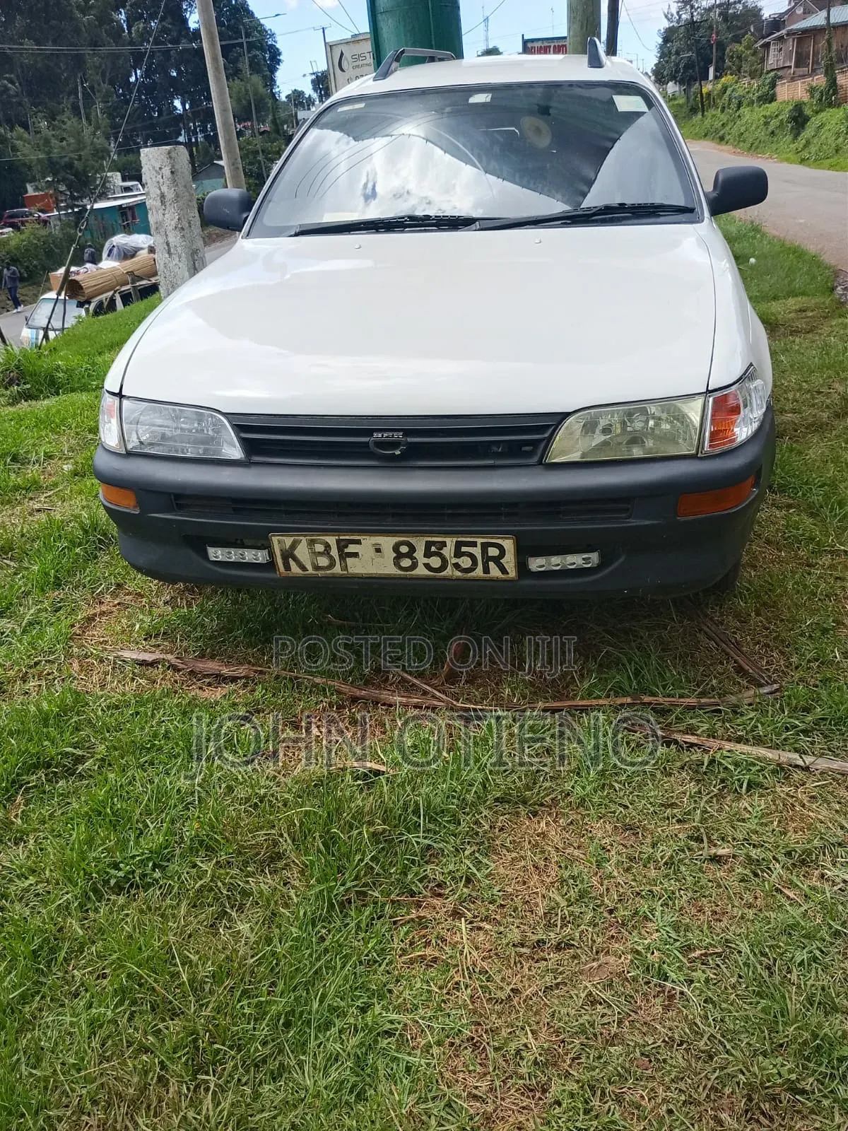 Toyota Corona Premio 2000 White