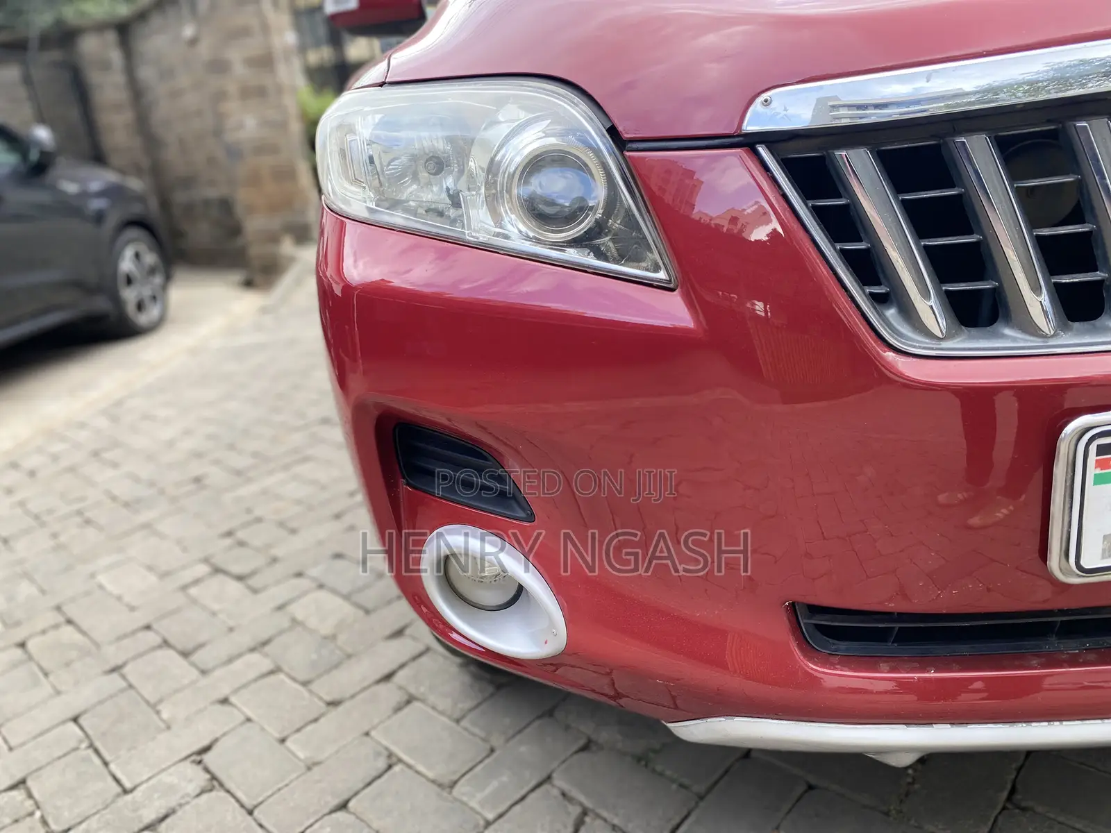 Toyota Vanguard 2009 Red