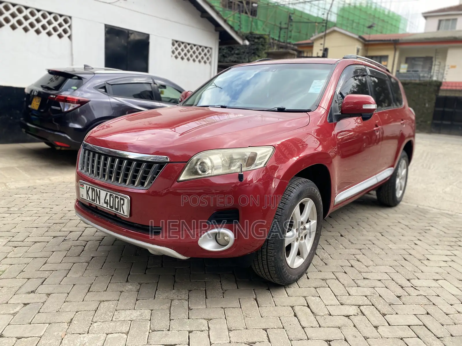 Toyota Vanguard 2009 Red