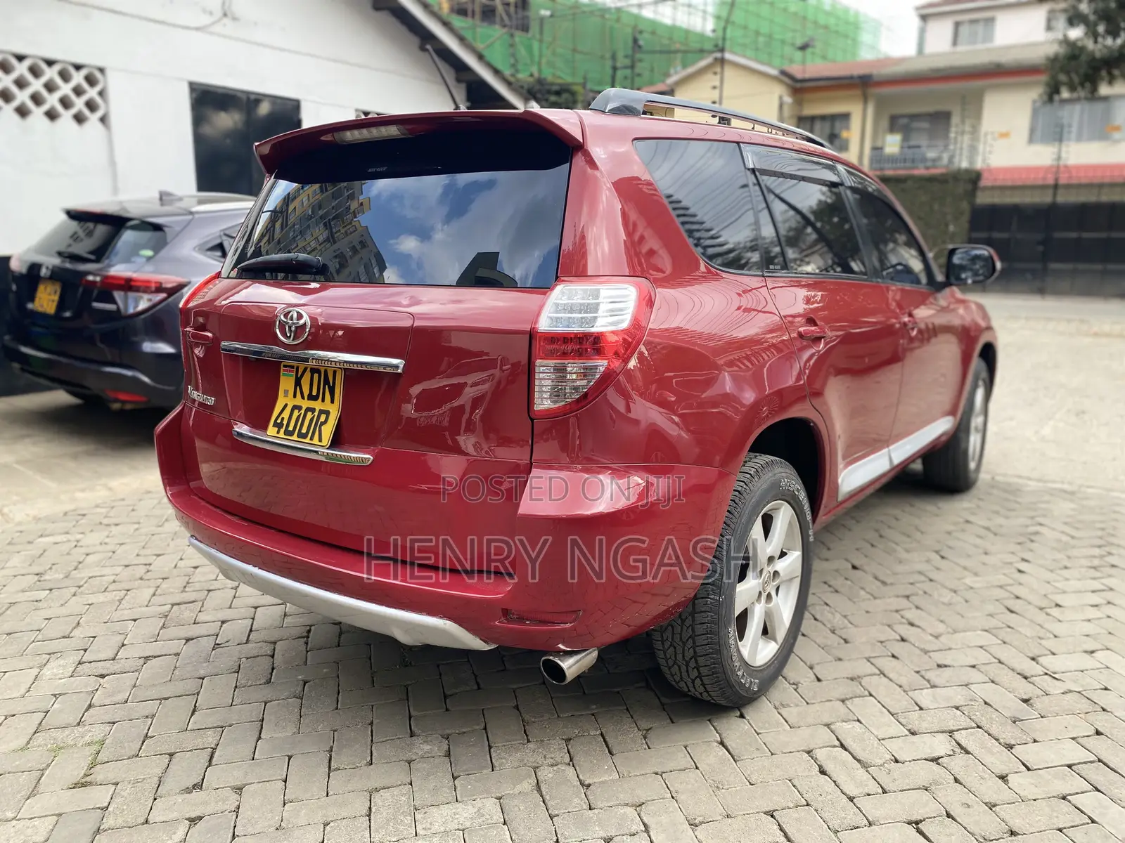 Toyota Vanguard 2009 Red