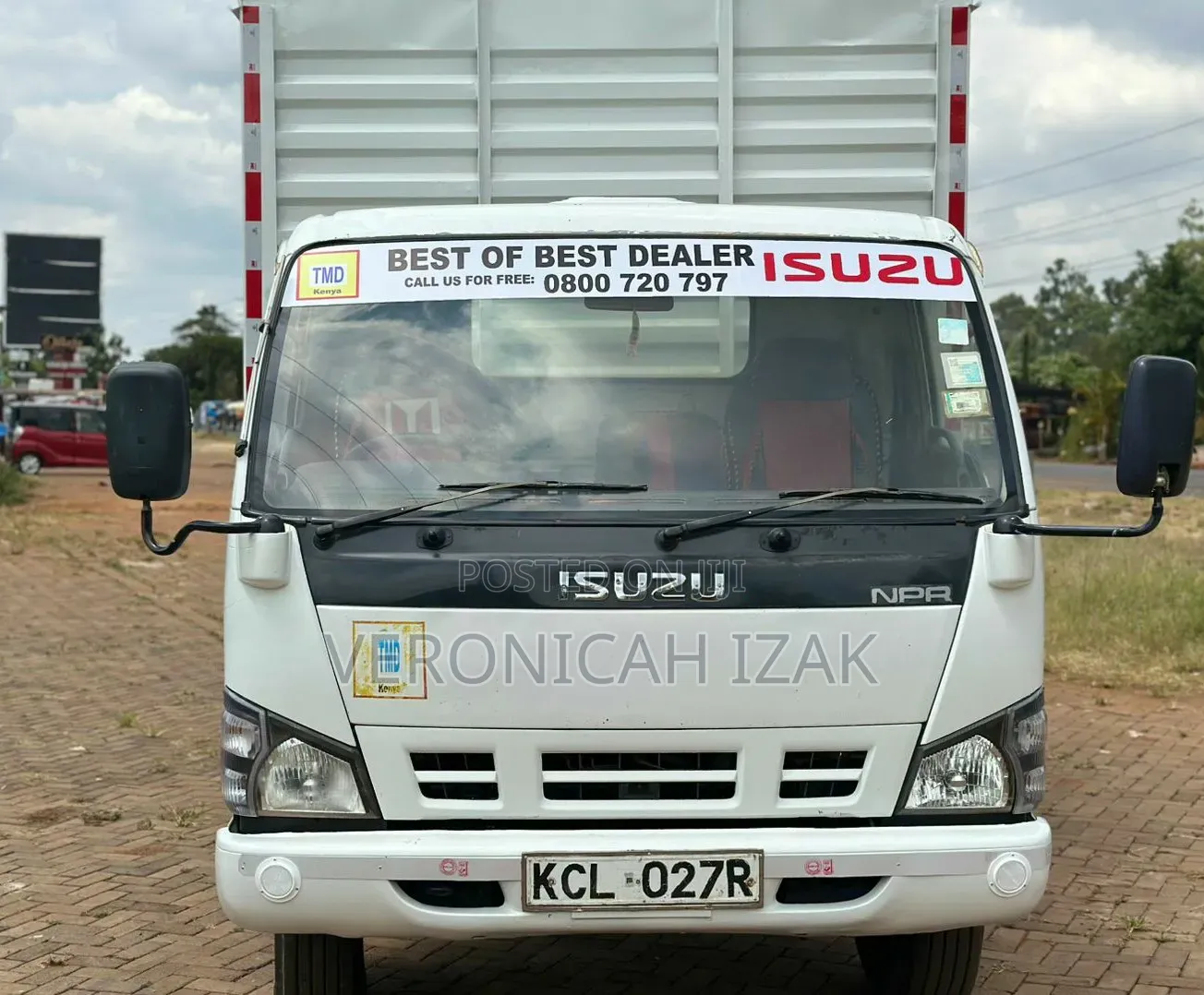 Isuzu NPR 2017 Local