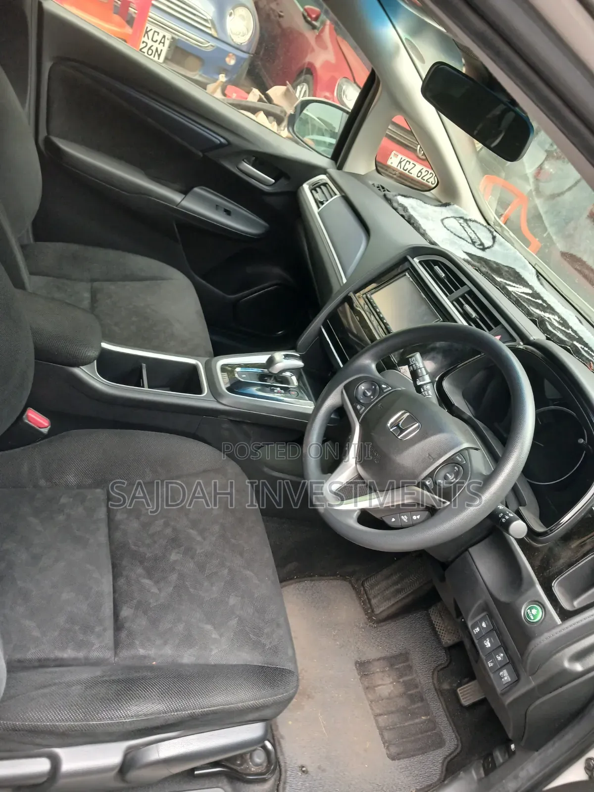 Honda Shuttle 2019 White