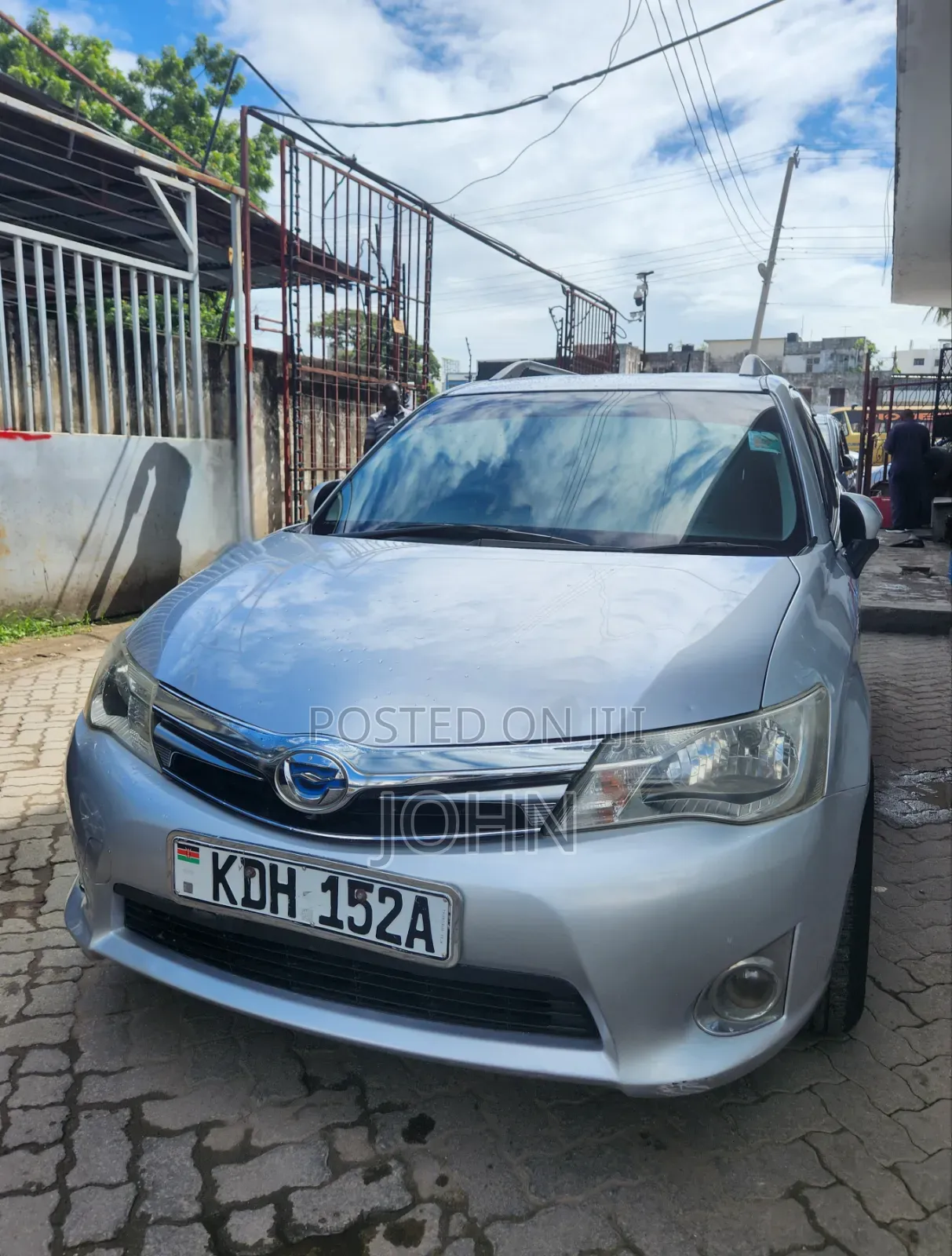 Toyota Corolla Fielder 2015 Silver